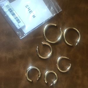 Chunky hoop earrings